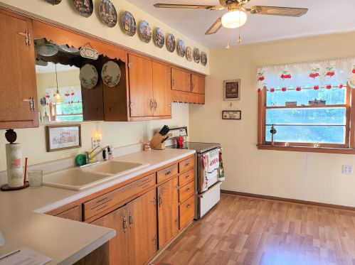 1005 Lafayette Ave, Springfield OH 45505-3238 exterior