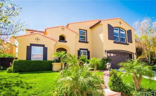 25120 Smokewood Way, Santa Clarita, CA 91381-2268