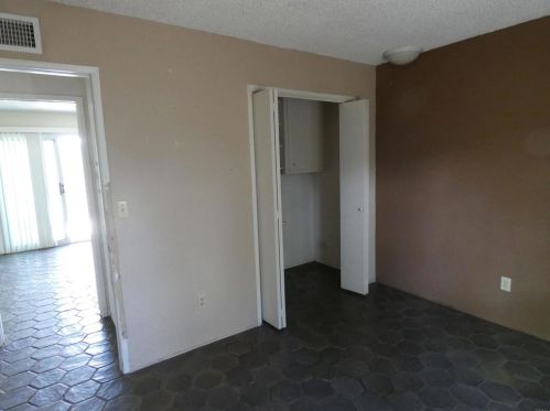 19515 Japatul Rd, Alpine CA  91901-3412 exterior