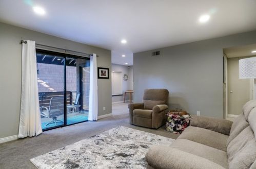 27833 Tierra Vista Rd, Temecula CA  92592-3078 exterior