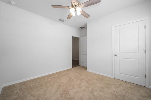 3806 97th Ln, Belleview FL  34420-7803 exterior