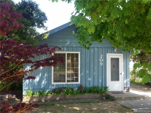209 Birch St, Disautel, WA 98841-9713