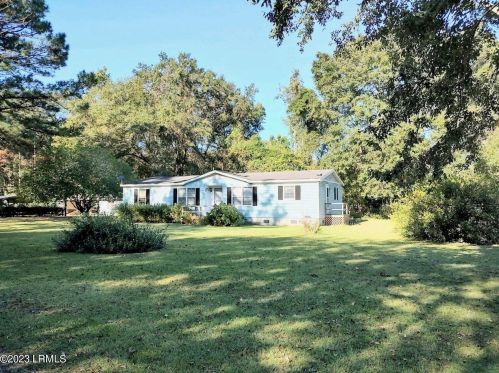 19 Darity Ln, Beaufort, SC 29906-7935