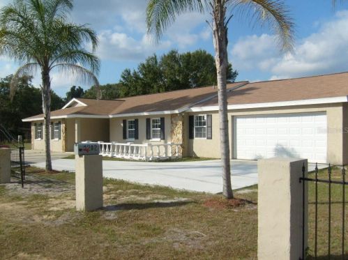 1202 Sinclair Hills Rd, Lutz, FL 33549-3505