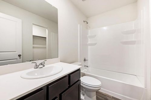 3703 Spencer St, Greenville, TX 75401-4193
