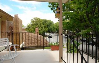 670 Azara Pl, Sunnyvale, CA 94086-2147