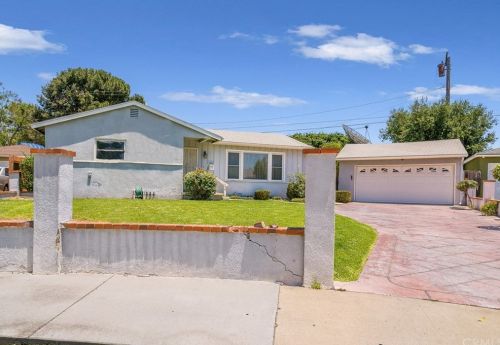 1508 Bonnie Brae Ct, Ontario, CA 91762-1012