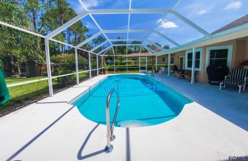 204 Beachway Dr, Palm Coast, FL 32137-8673
