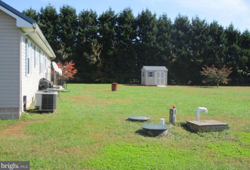 1672 Vernon Rd, Harrington DE  19952-4718 exterior