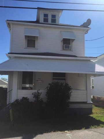 642 Shawnee Ave, Larksville, PA 18651-1042