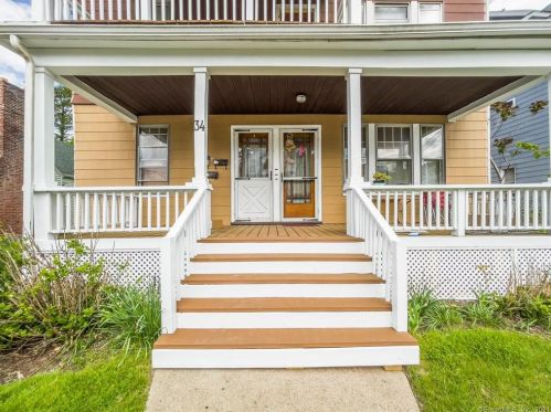 34 Lyons St, New Britain, CT 06052-1727