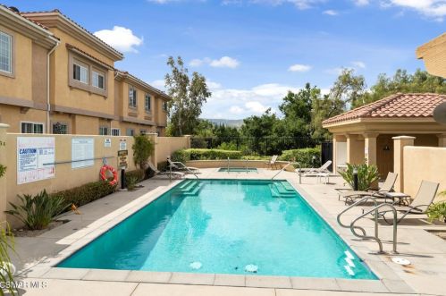 1448 Patricia Ave, Simi Valley CA  93065-7830 exterior