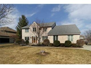 1217 Valley Bend Ct, Perrysburg, OH 43551-2700