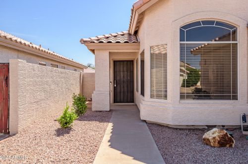 653 Greentree Dr, Chandler, AZ 85225-7915