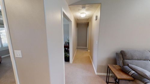 3960 Michelle Lynn Ct, Turlock CA  95382-8518 exterior