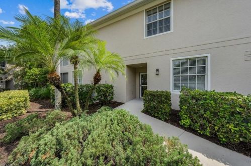 7120 Timberland Cir, Naples FL  34109-7863 exterior