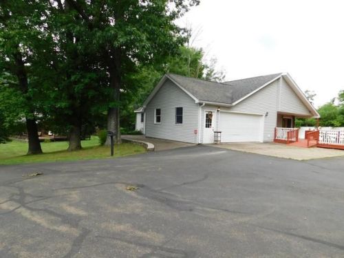 21 Willey St, Warren, PA 16365-6241