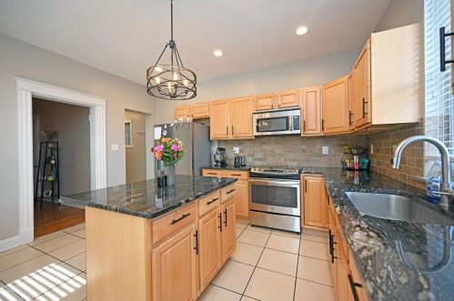 1914 Scott Blvd, Covington KY  41014-1223 exterior