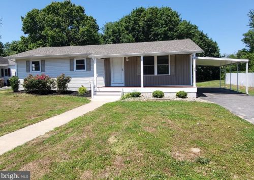 204 Bridgeham Ave, Slaughter Beach, DE 19963-2624