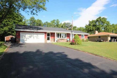 4185 122nd St, Milwaukee, WI 53228-1825