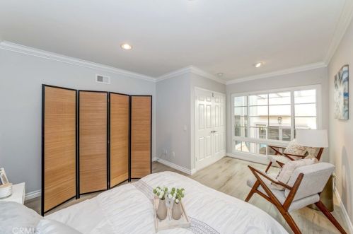 402 Westchester Pl, Fullerton CA  92835-2705 exterior