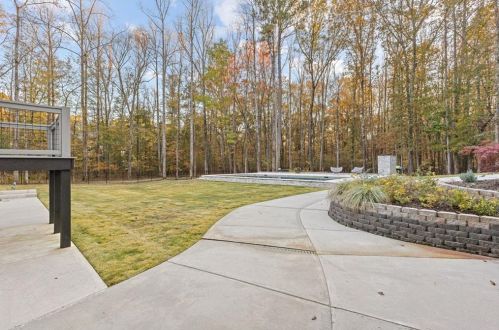 215 Diamond Pt, Fayetteville GA  30215-5149 exterior