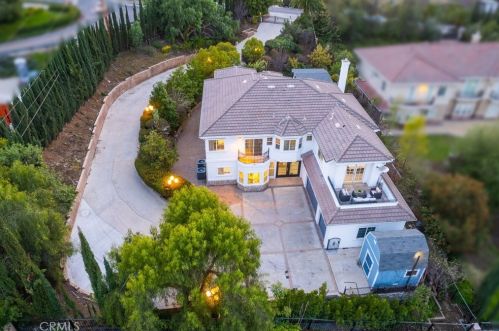 568 Avenida Esplendor, Walnut CA  91789-2684 exterior