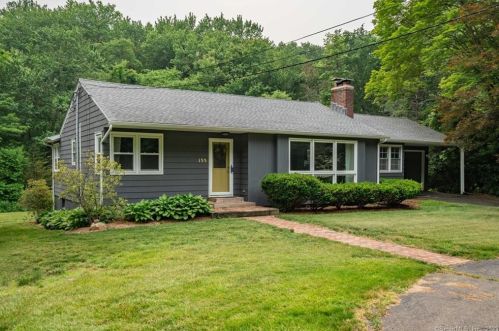 155 Terry Plains Rd, Bloomfield, CT 06002-1246