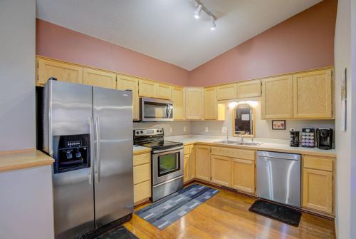 9220 Orchard Ln, Monticello, MN 55362-4713