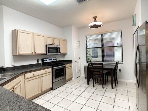 688 Grand Canal Dr, Kissimmee FL 34759-4345 exterior