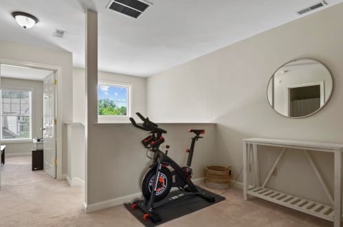 90 Prescott St, Nashua NH 03064-2546 exterior