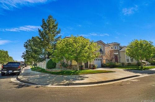21504 Birch Canyon Way, Santa Clarita, CA 91390-5202