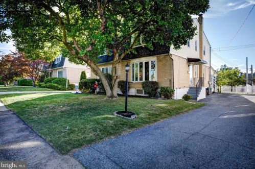 210 Stull Rd, Ridley Park, PA 19078-1537