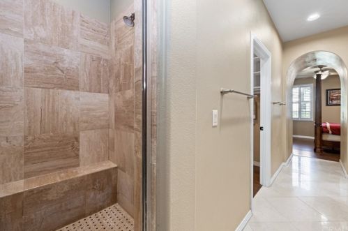 105 Mission, Irvine CA  92620-3420 exterior