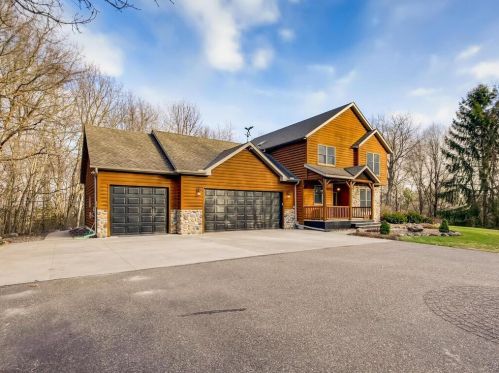 407 County Rd, Hudson, WI 54016-6800