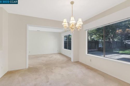 9456 Fairlight Ct, Elk Grove CA  95758-1031 exterior