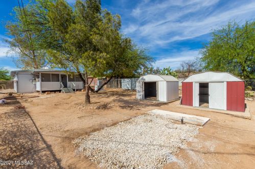 814 Waverly St, Tucson AZ  85719-3577 exterior