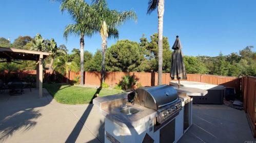 2293 Marquand Ct, Alpine CA  91901-6201 exterior