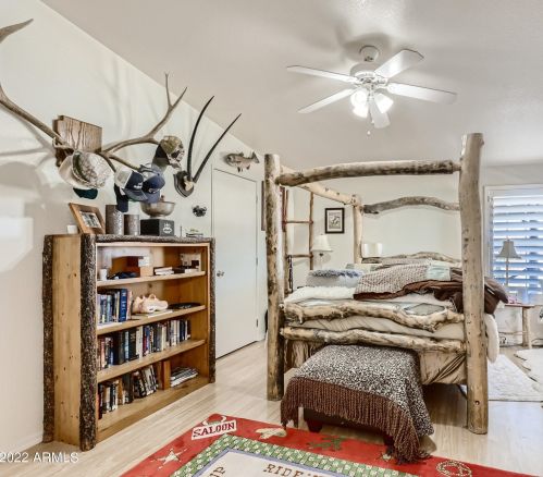 34114 14th St, Phoenix AZ 85085-9294 exterior