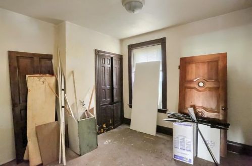 2620 California Ave, Pittsburgh PA 15212-2669 exterior