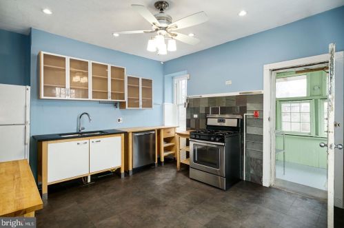 7317 Bryan St, Philadelphia PA 19119-1634 exterior