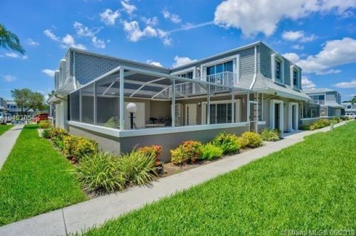 2401 Vision Dr, West Palm Beach, FL 33418-3885