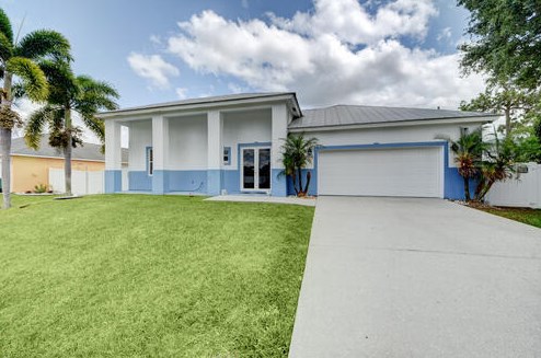 1382 Paar Dr, Fort Pierce, FL 34953-6156
