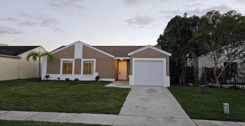 18974 Cloud Lake Cir, Boca Raton, FL 33496-2131