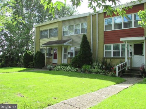 1202 Moyer Rd, Lansdale, PA 19446-1827