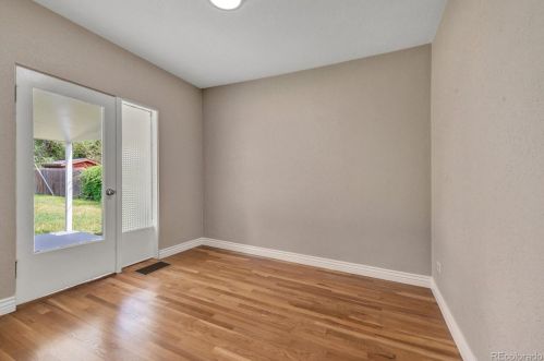 670 Olive St, Denver CO  80220-5521 exterior