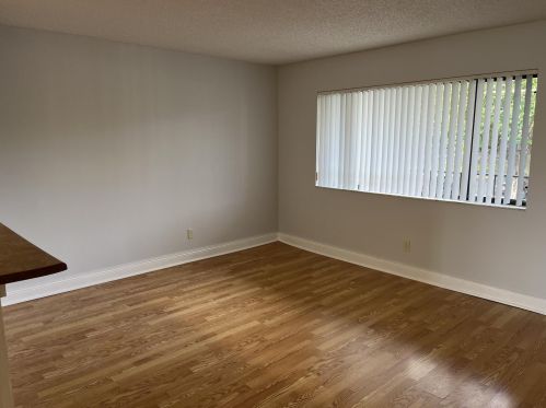 1831 Meadows Cir, Boynton Beach FL  33436-9235 exterior
