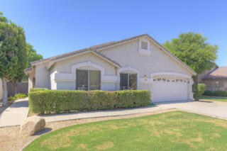 7439 Aurora Dr, Glendale, AZ 85308-9618