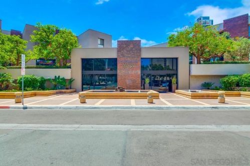 850 State St, San Diego CA 92101-6046 exterior