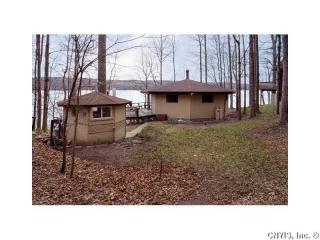 1501 Sanctuary Ln, Skaneateles, NY 13152-8993